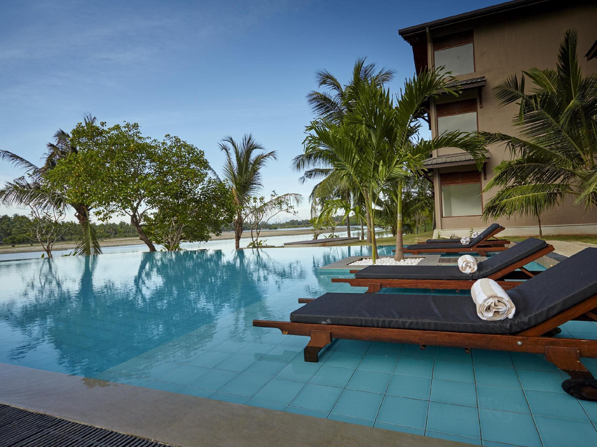 Amaranthe Bay Resort & Spa Тринкомали Экстерьер фото